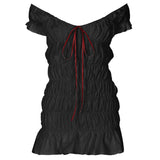 Mini-robe à col en V et épaules dénudées avec ruban froncé 