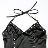 Top liso sin espalda, cuello en V y lazo tipo halter 