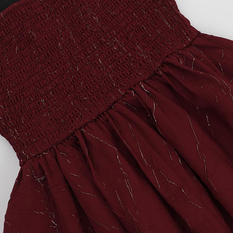 Mini-robe à volants froncés et décolleté en cœur avec corset froncé 