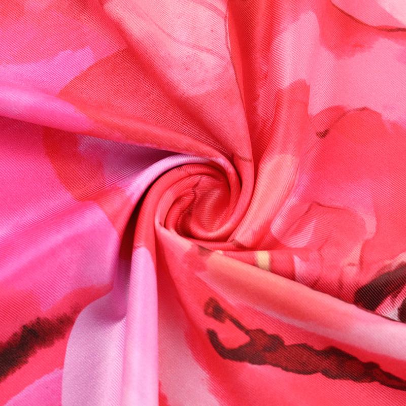 Robe longue dos nu à imprimé fleuri et col bénitier 
