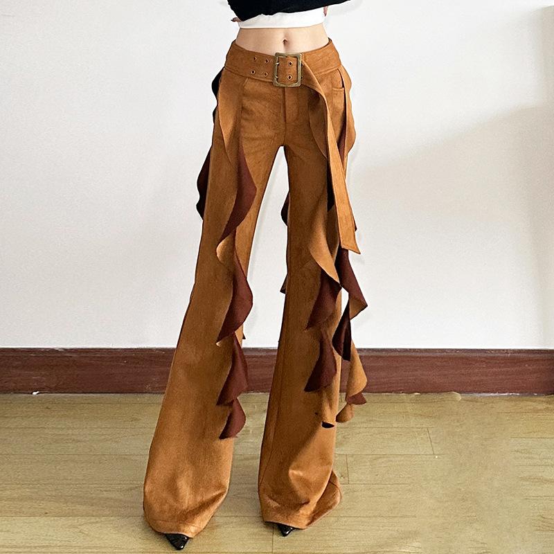 Pantalón recto de talle alto con botones y cremallera 