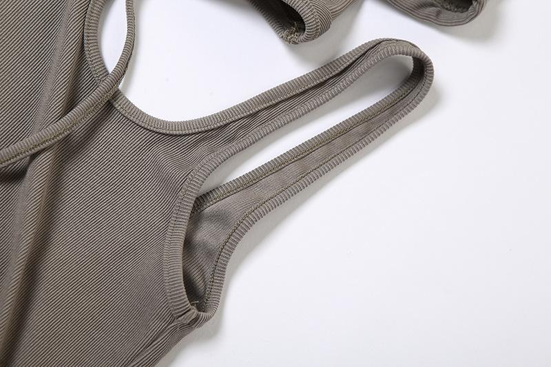 Mini-robe à capuche froncée avec cordon de serrage et ajourée 