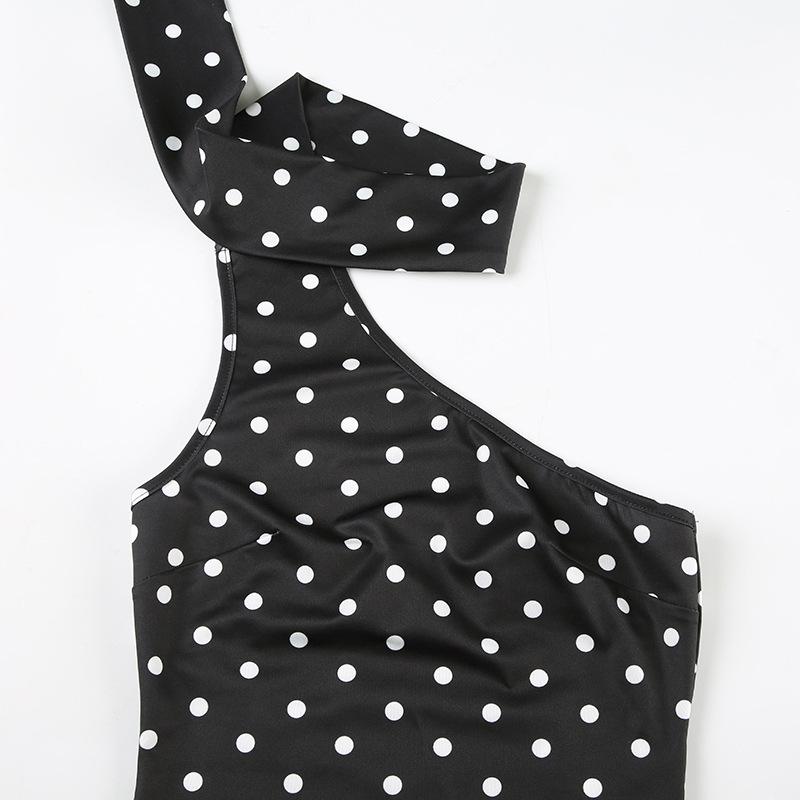 Haut asymétrique dos nu à pois irréguliers 