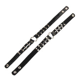 Collier ras du cou en cuir PU avec rivets en forme de cœur