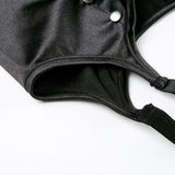 Top liso sin espalda, cuello en V y lazo tipo halter 