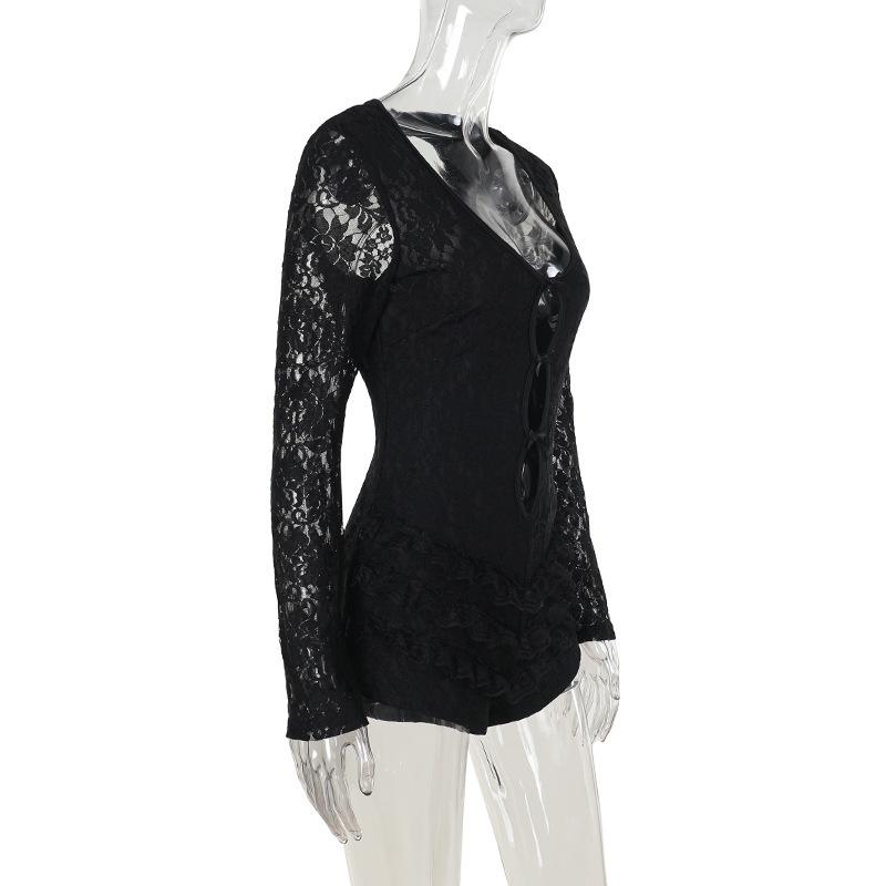 Hollow out zip-up bowknot lace hem long sleeve romper