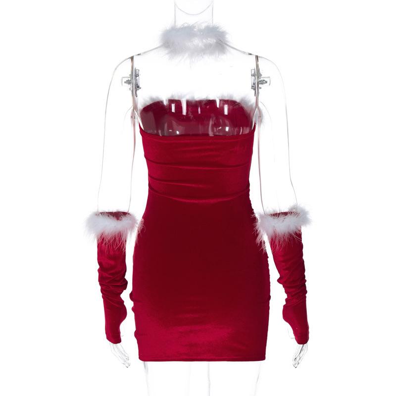 Vestido mini de tubo con espalda descubierta y guantes de plumas fruncidas 