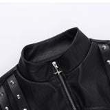 Top de manga larga con cremallera y apliques de remaches de cuero PU, calado 