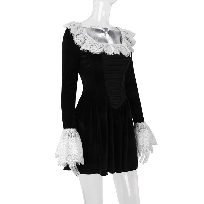 Minivestido de terciopelo con cremallera, dobladillo de encaje y mangas largas acampanadas 