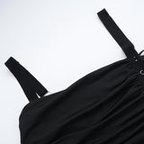 Robe midi à col carré, froncée et ajourée 
