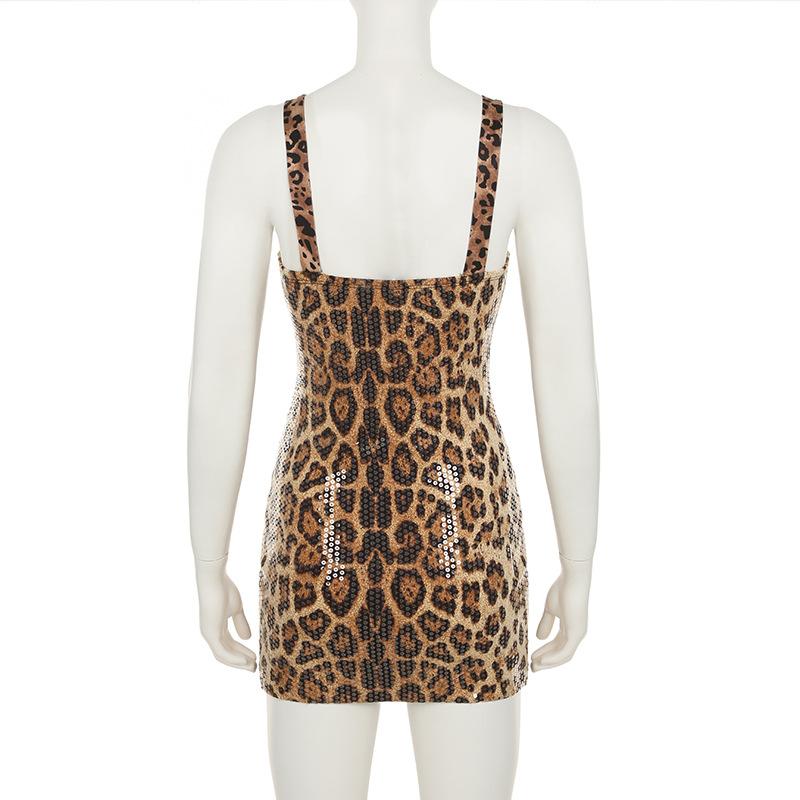 Vestido mini de tirantes con escote en V y estampado de leopardo con purpurina y espalda descubierta 