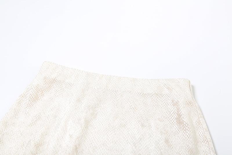 Fluffy textured solid patchwork mini skirt