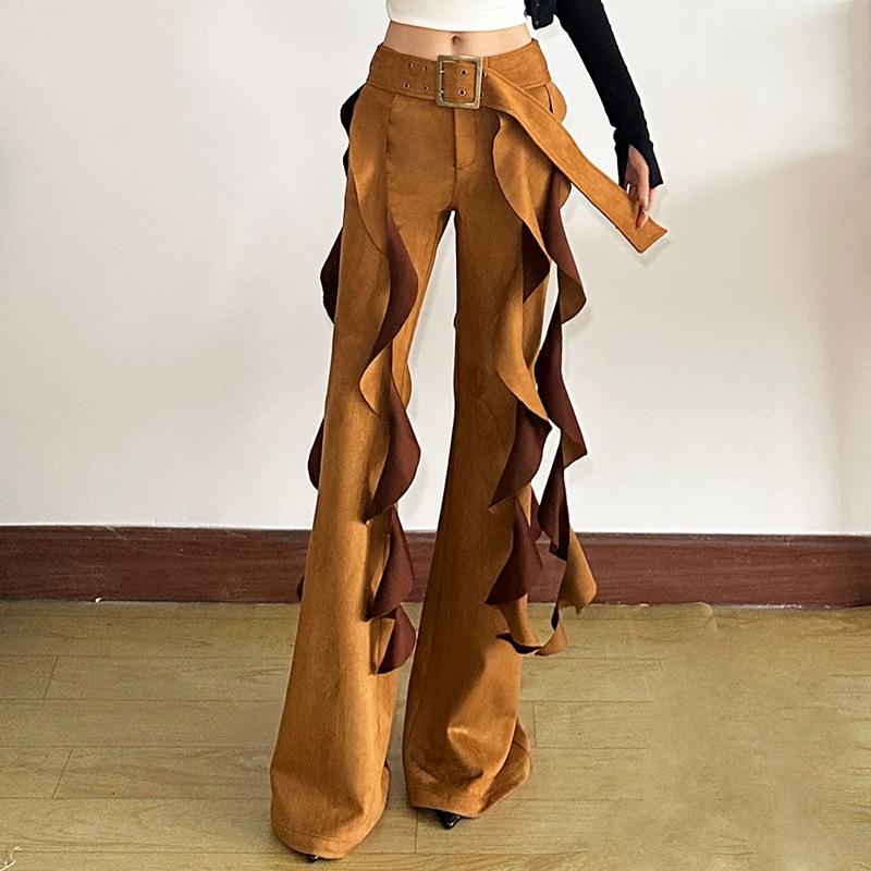 Pantalón recto de talle alto con botones y cremallera 