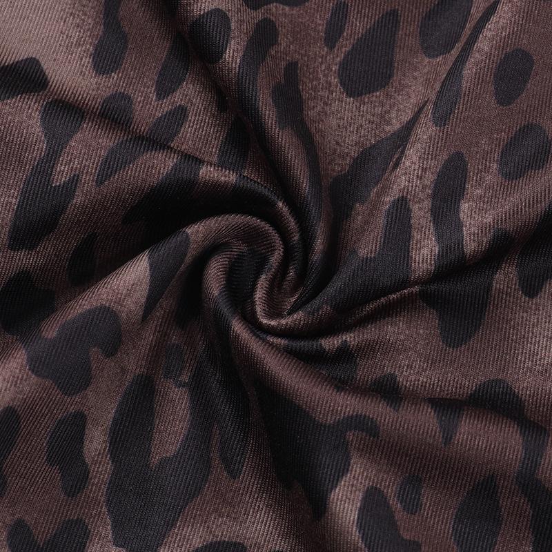Top camisola sin espalda con volantes y estampado de leopardo con cuello en V 