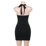 Mini-robe licou à nouer soi-même, froncée et perlée, col en V 