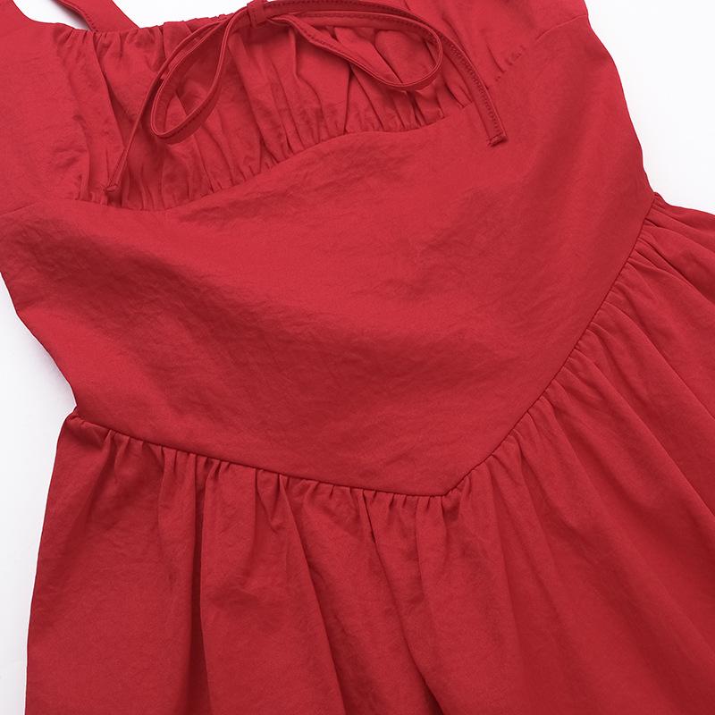 Vestido largo de tirantes fruncido con escote cuadrado 