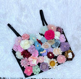 Top camisola en contraste con botones y cuello en V con apliques de flores 