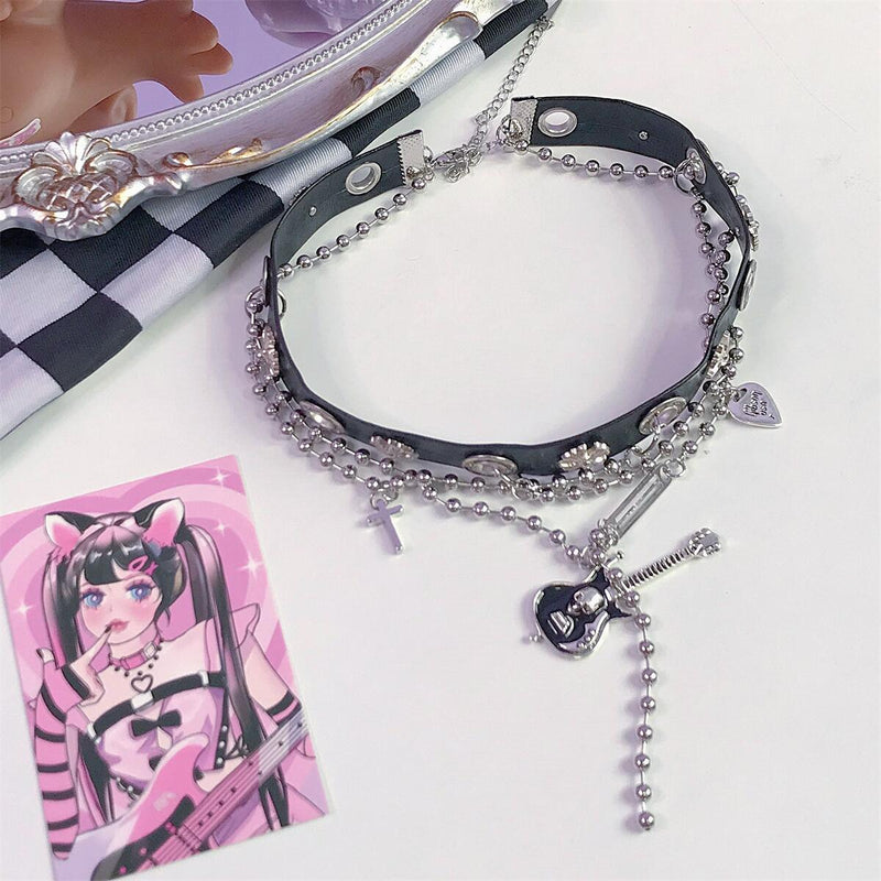 Collier ras du cou en cuir PU avec chaîne en métal et croix décorative pour guitare