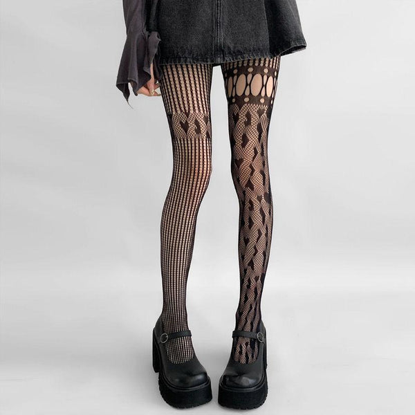 Heart pattern hollow out fishnet tights