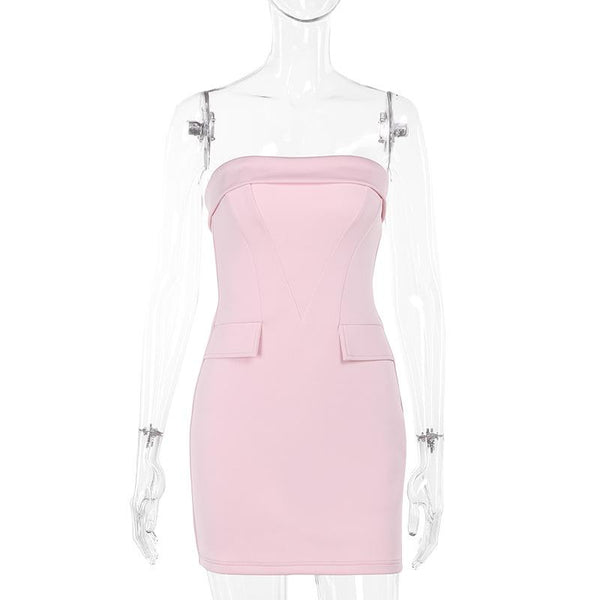 Minivestido de tubo rosa con espalda descubierta y corsé 