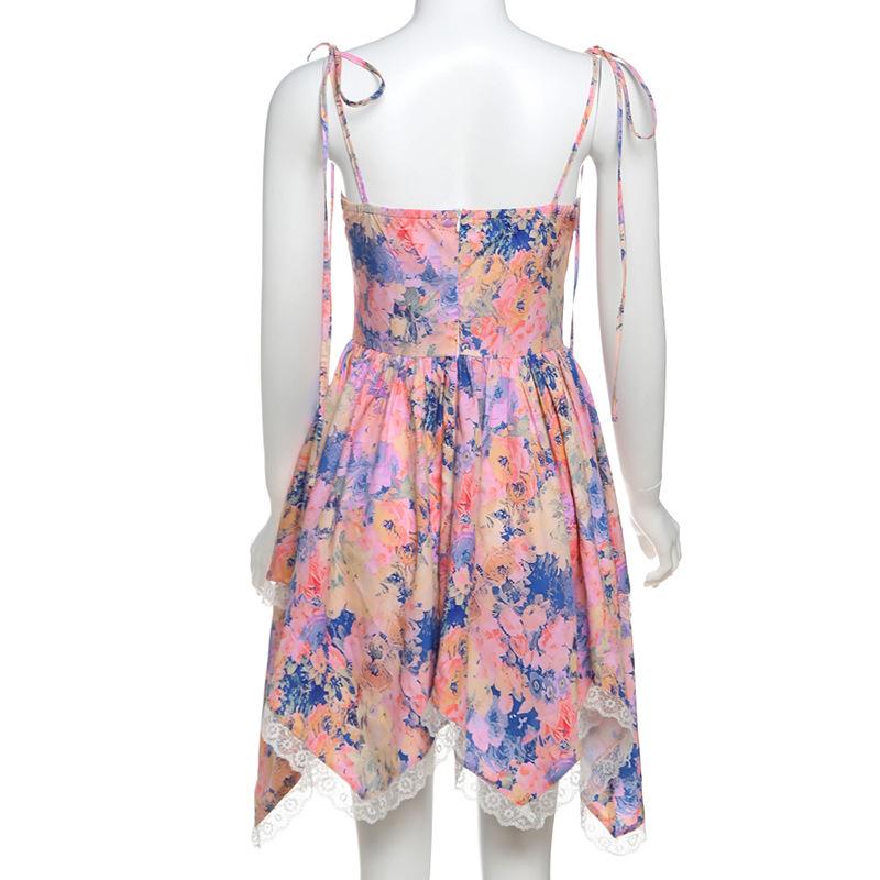 Vestido mini de tirantes finos con cuello en V, estampado y cremallera en el dobladillo de encaje 