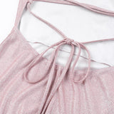 Robe courte à encolure carrée et dos croisé 