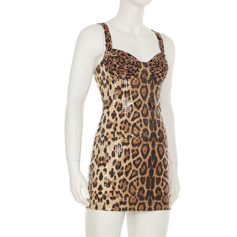 Vestido mini de tirantes con escote en V y estampado de leopardo con purpurina y espalda descubierta 
