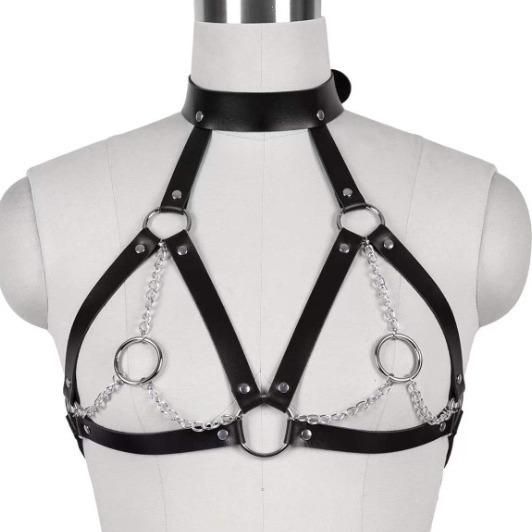 Harnais à anneau en O en cuir PU avec chaîne en métal