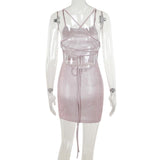 Robe courte à encolure carrée et dos croisé 