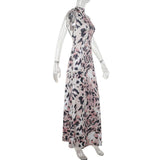 Vestido largo sin espalda y cuello alto con estampado de leopardo 
