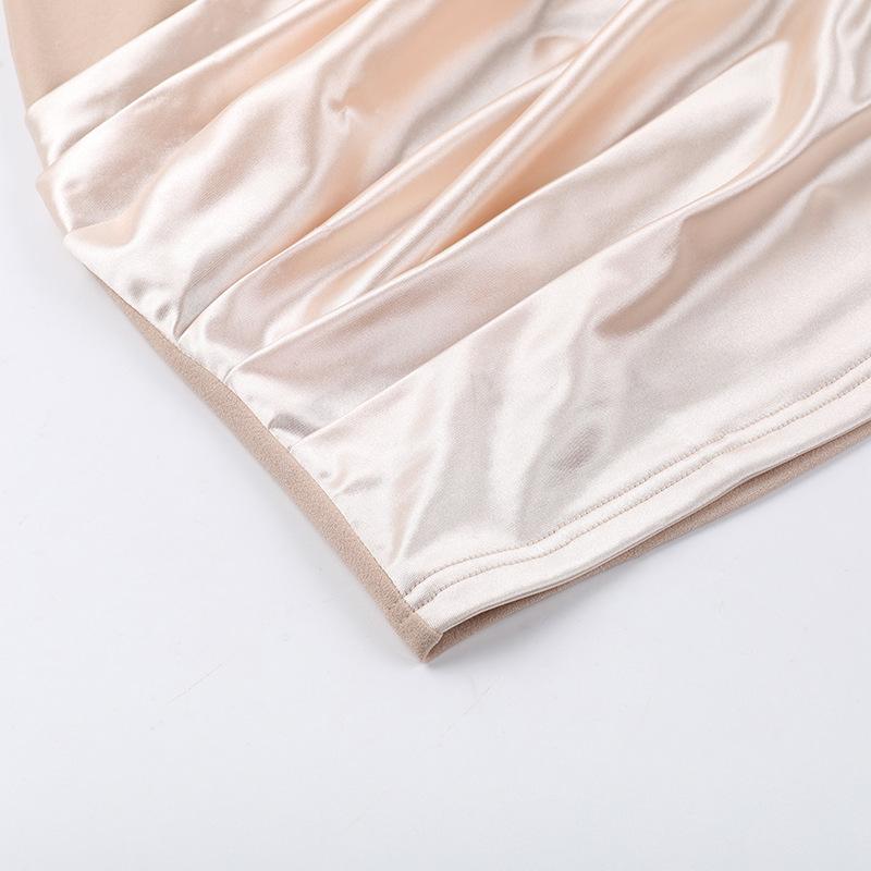 Vestido mini de tubo irregular de satén fruncido 