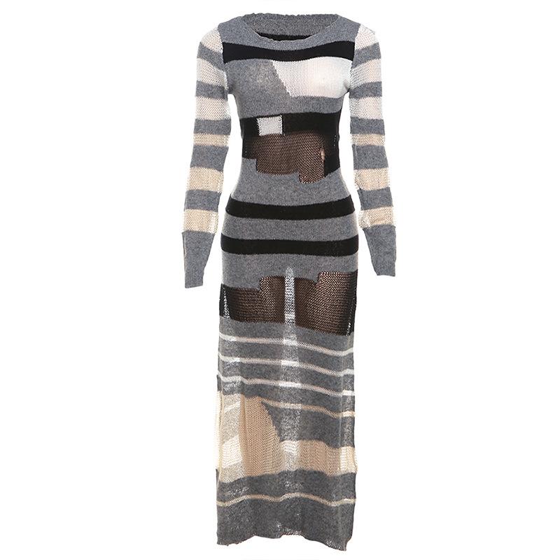 Robe longue à col ras du cou et manches longues en tricot à rayures 