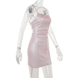 Robe courte à encolure carrée et dos croisé 