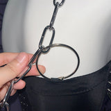 Anneau en O creux en métal chaîne rivet applique dessus en cuir PU 