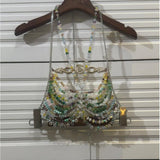 Top con cuentas huecas y cadena de metal estilo halter 