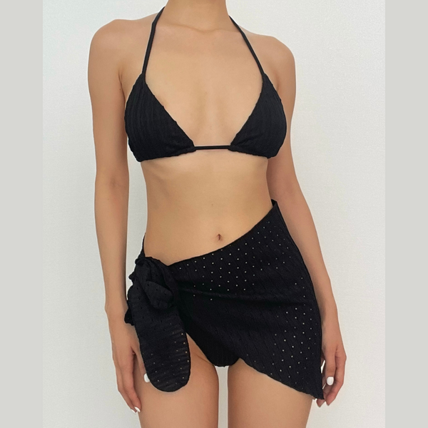 Solid halter textured self tie padded 3 piece swimwear