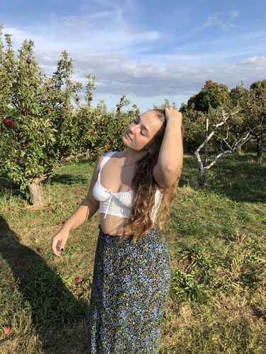 Halibuy Fashion review - Low Cut Bowknot Crop Top