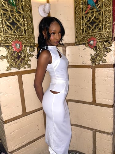 Halibuy Fashion review - Hollow Out Solid Knotted Sleeveless Irregular Ribbed Maxi Skirt Set