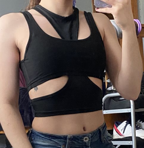 Halibuy Fashion review - Hollow Out Cropped Solid Top