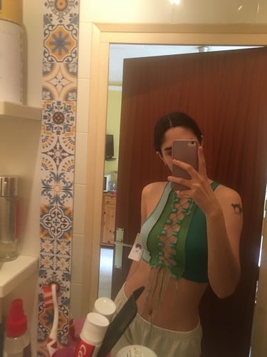 Halibuy Fashion review - Sleeveless Sheer Lace Up Crop Top