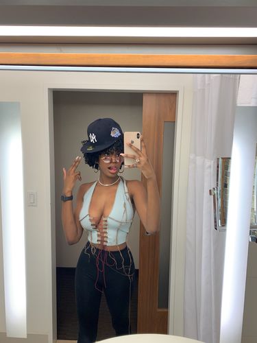 Halibuy Fashion review - Lace Up Halter Top