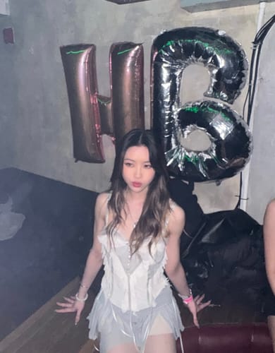 Halibuy Fashion review - Mesh Patchwork Ruffle Button Contrast Backless Cami Crop Top