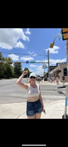 Halibuy Fashion review - Sleeveless Round Neck Letter Embroidered Crop Top