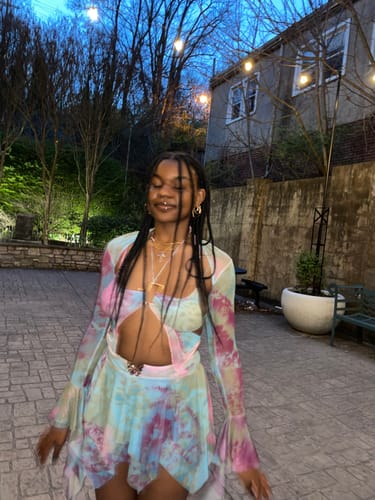 Halibuy Fashion review - Flared Sleeve Tie Dye O Ring Self Tie Halter Low Cut Mini Skirt Set