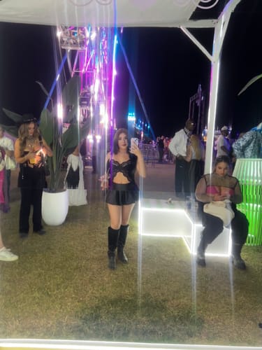 Halibuy Fashion review - Lace Slit V Neck Solid Backless Cami Crop Top