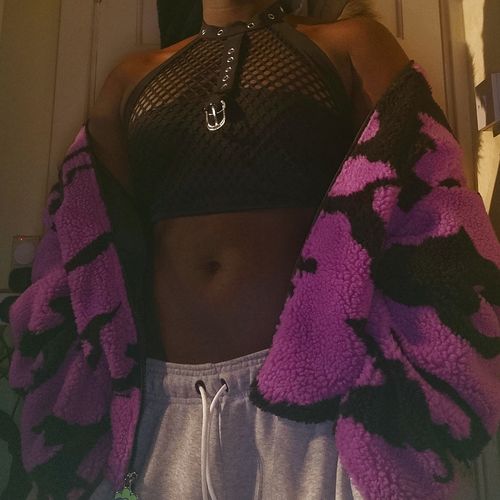 Halibuy Fashion review - Mesh Buckle Halter Backless Solid Crop Top