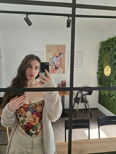 Halibuy Fashion review - Sweetheart Neck Flower Print Lace Up Top